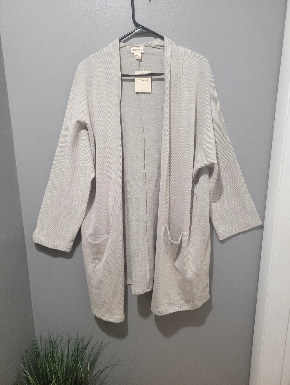 Nwt DONNI Light Gray Open Front Pocket Cardigan One Sz